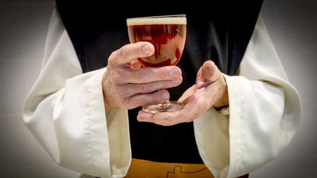 Bierproeverij in de kloosterlijke traditie